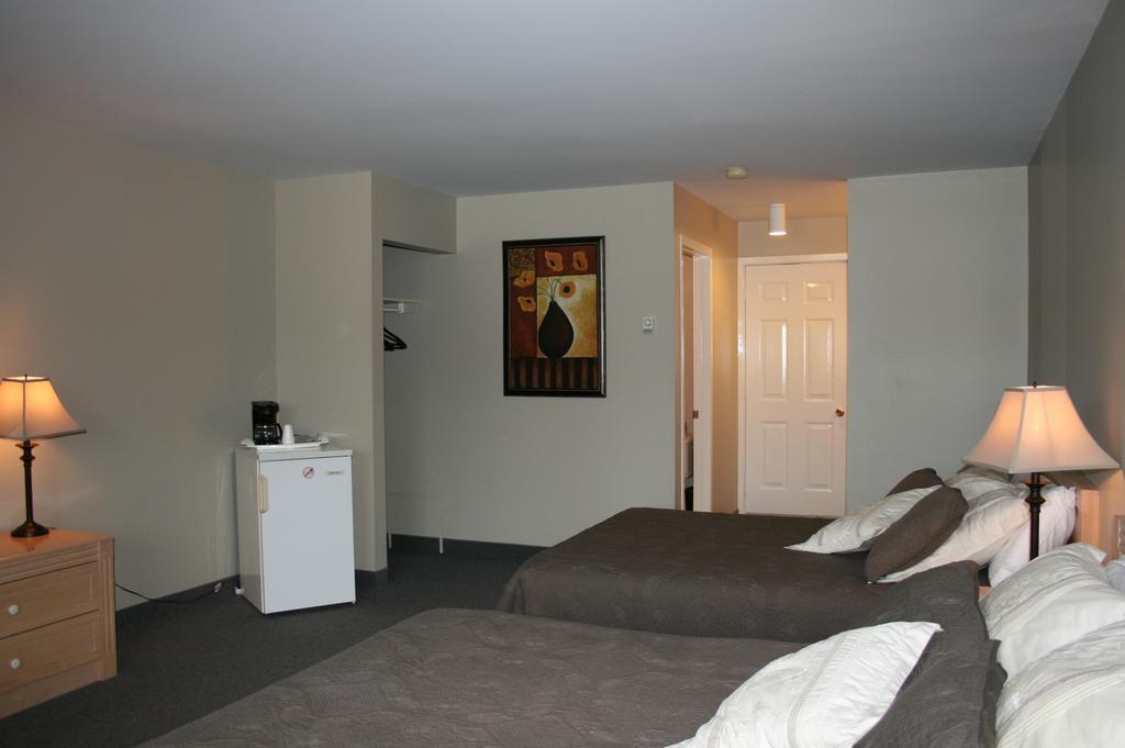Hotel La Cuillere A Pot Saint-Donat-de-Montcalm Pokoj fotografie