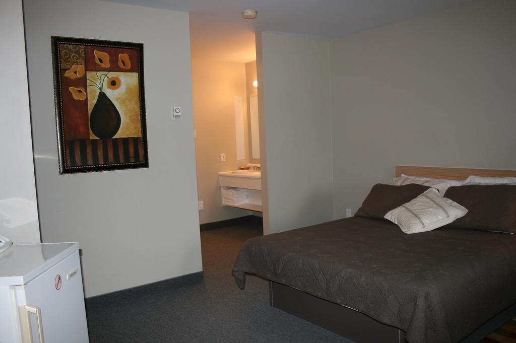 Hotel La Cuillere A Pot Saint-Donat-de-Montcalm Pokoj fotografie
