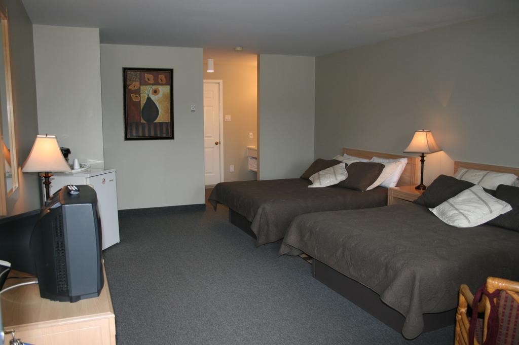 Hotel La Cuillere A Pot Saint-Donat-de-Montcalm Pokoj fotografie